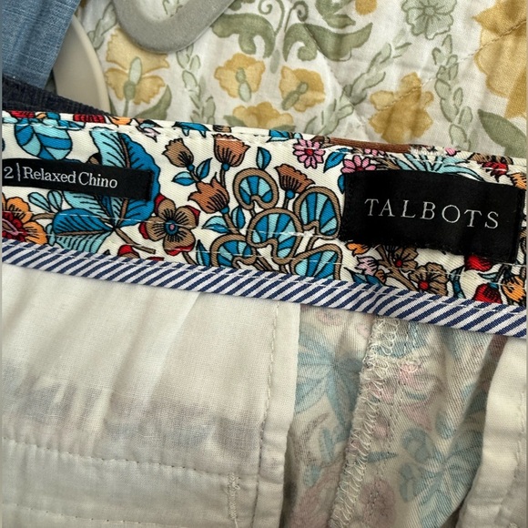 Talbots Relaxed Chino Ankle Length Tropical Safari Pants Women's Size 2 - Picture 4 of 7